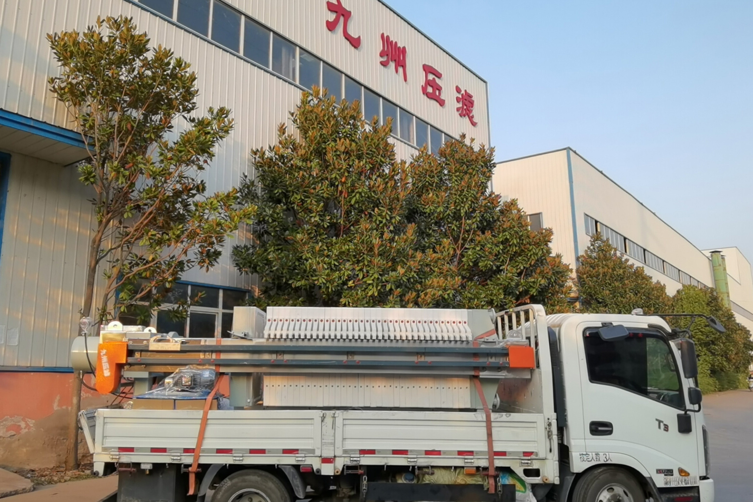 板框壓濾機進(jìn)行過濾工序中結(jié)構(gòu)精密性